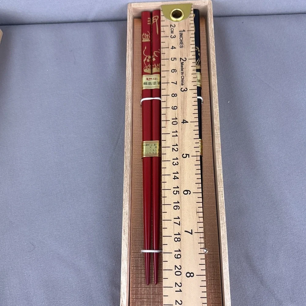 Wajima Nuri 21-23cm Ox Motif Japanese Lacquer Couples Chopsticks w/ Box